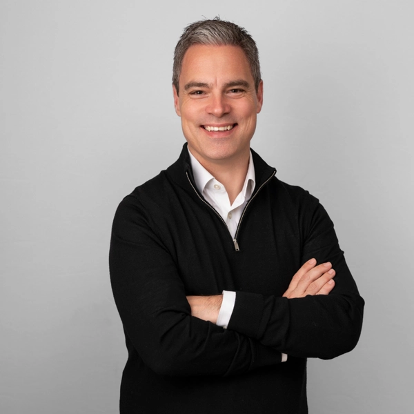 Darren Bentley Chief Growth Officer